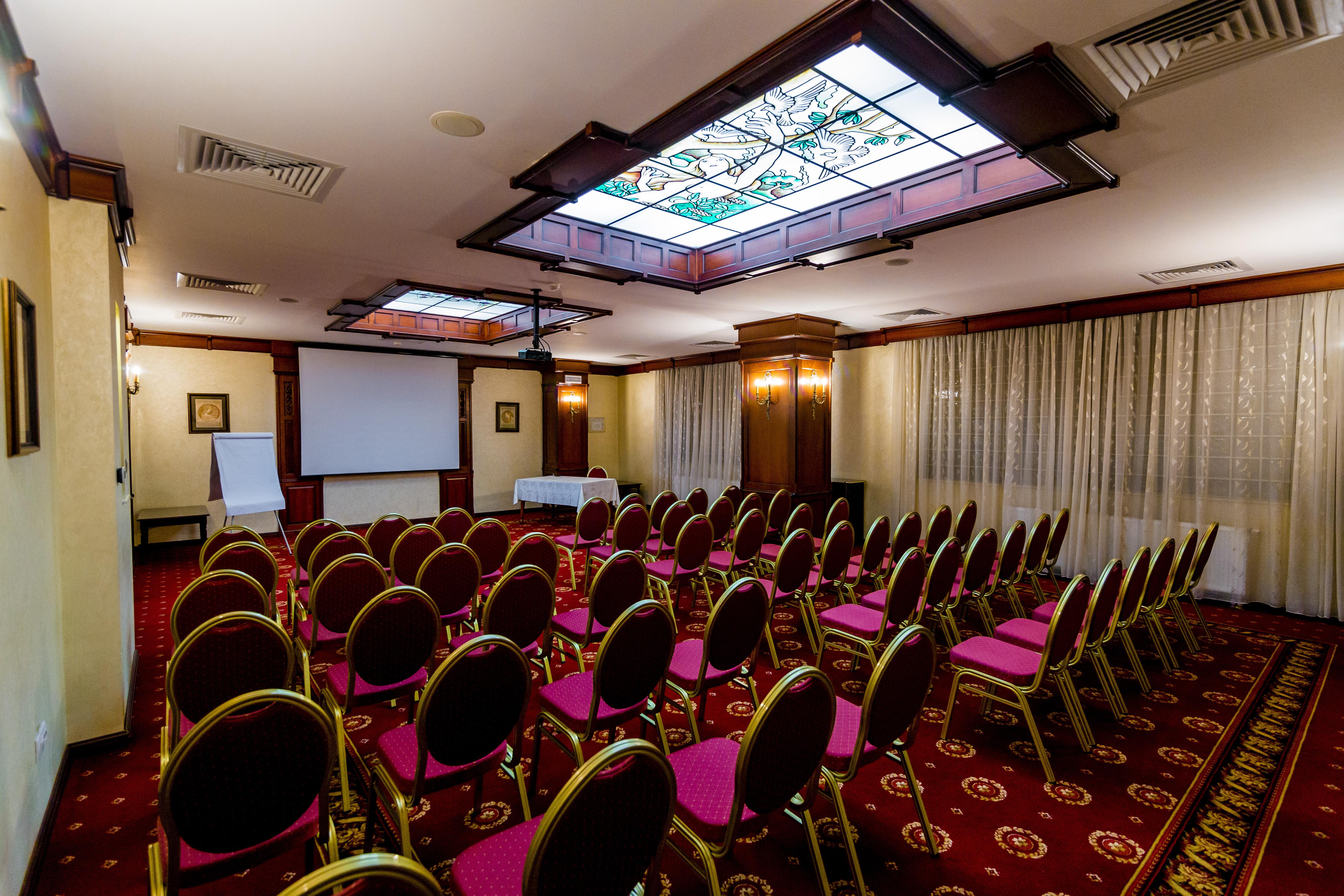 Hotel Golden House Craiova Kültér fotó