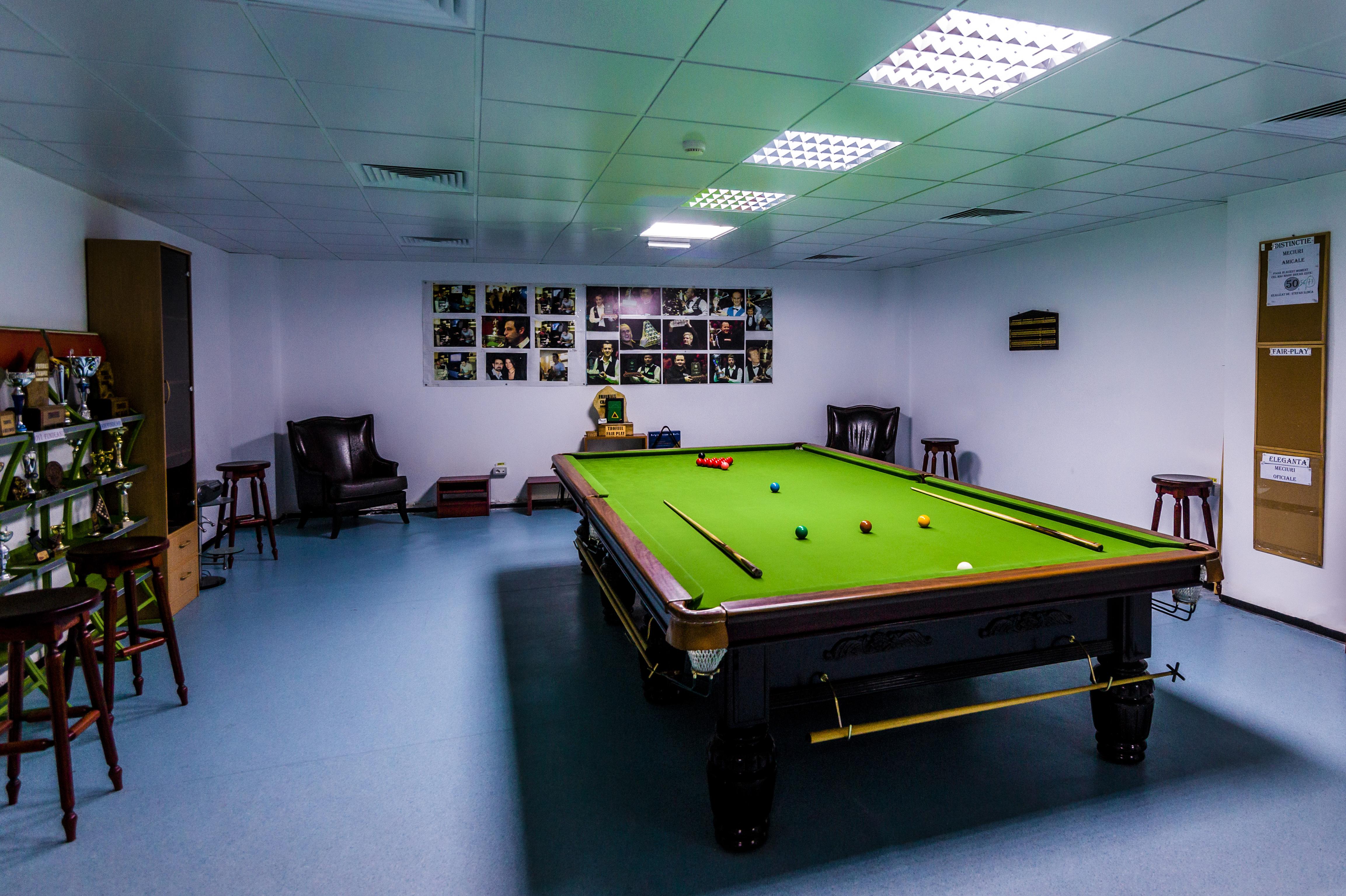 Hotel Golden House Craiova Kültér fotó